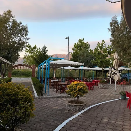 Unico Hotel *